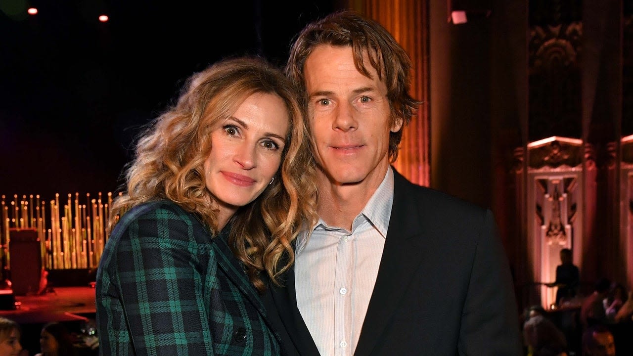 Julia Roberts Celebrates 22nd Anniversary With Danny Moder