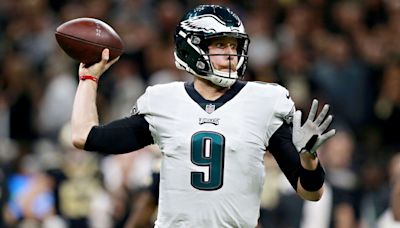 Foles to retire with Eagles at home opener