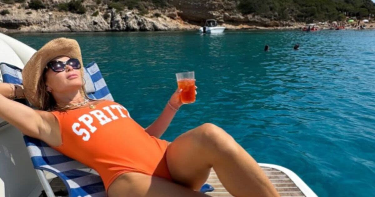 Amanda Holden's most sizzling bikini photos from her holiday in Greece