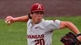 Arkansas drops series with 7-4 loss to Kentucky