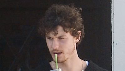 Shawn Mendes, 25, steps out for smoothies and meditation beach date with pal Dr. Jocelyne Miranda, 52, in Los Angeles