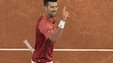 Djokovic remonta a Musetti en cinco sets y muy de madrugada en París