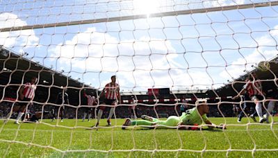 Fulminado Casemiro, revive el United