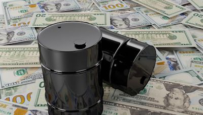 Se vendría cambio brusco para precio del dólar en Colombia: ocurriría por el petróleo