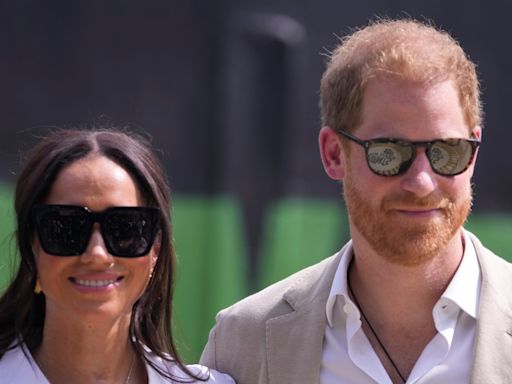 When Meghan Markle ‘playing dumb’ on screen left Prince Harry ‘red’ in the face and ‘angry’