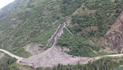 Cruise Guests Stranded in Canada By Rockslide Reunite With Ships