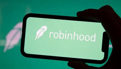 Robinhood Stock (NASDAQ:HOOD): Bet on Rising Stock and Crypto Trading Volume