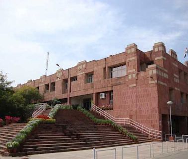 Jawaharlal Nehru University tops IIRF rankings, DU takes 2nd spot