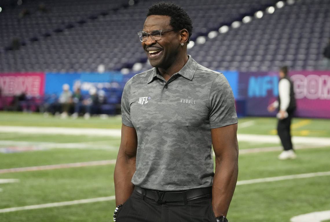 Star-Telegram Exclusive: Michael Irvin questions unity of Cowboys and their star players