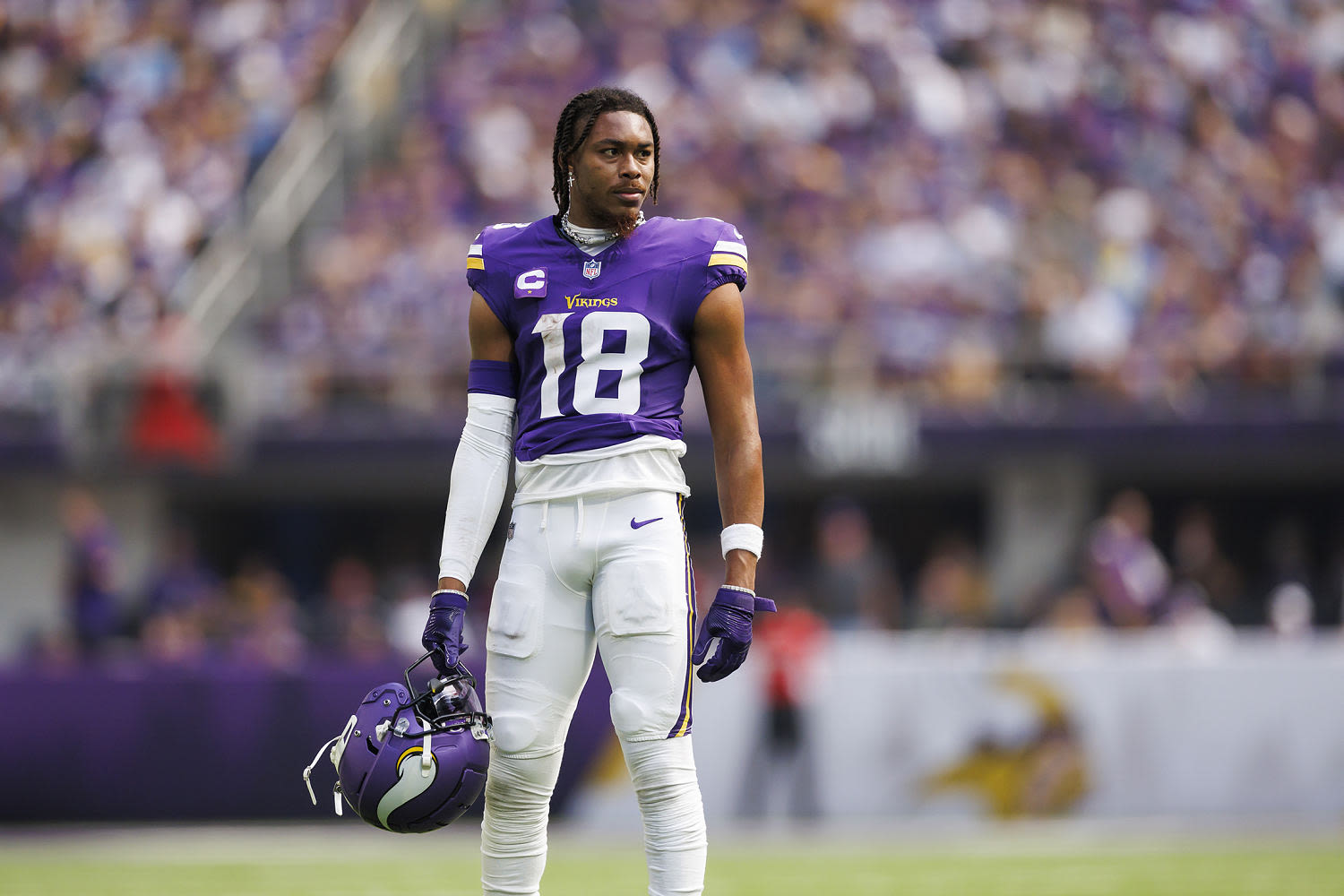 Justin Jefferson agrees to record-setting $140M contract extension with the Minnesota Vikings