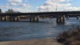 Cedar Rapids taking protective action as river levels rise