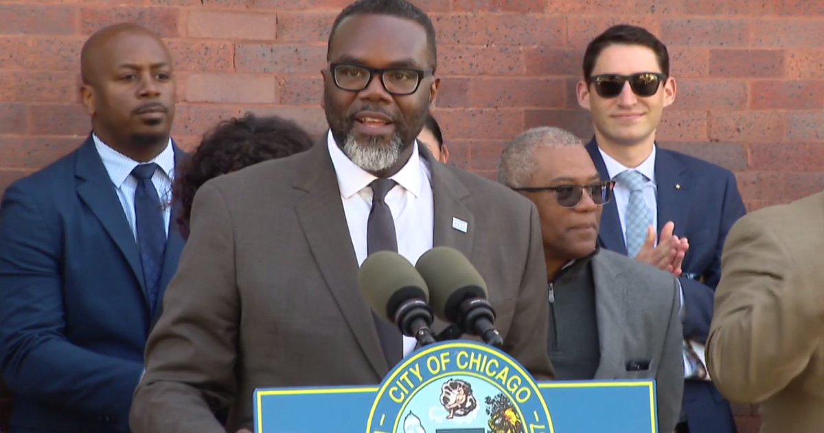 Chicago Mayor Brandon Johnson endorses Vice President Kamala Harris as nominee