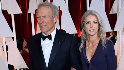 Mit 61 verstorben - „Werde sie sehr vermissen“: Clint Eastwood trauert um seine Freundin