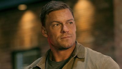 Alan Ritchson Drastically Switched Up His Look As Soon As Reacher Season 3 Wrapped, And We Have To Discuss This New...