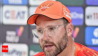 Sunrisers Hyderabad need to work on chasing totals: Daniel Vettori | Cricket News - Times of India