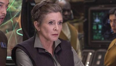 Amigo diz que pressão para reaparecer magra em 'Star Wars' causou a morte de Carrie Fisher