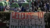 Al menos 150 personas son detenidas durante las protestas propalestinas en la Universidad de Nueva York - La Tercera