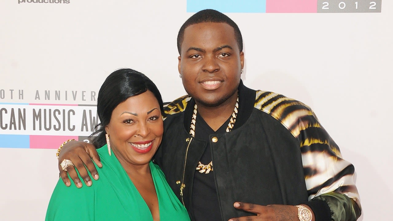 Rapper Sean Kingston's mom arrested on fraud, theft charges following SWAT raid at his Florida home