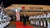 China’s premier gets a red-carpet welcome as he begins visit in Malaysia