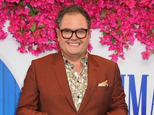 'Elton John phoned my childhood home' - Alan Carr