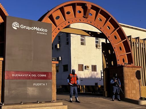 Pobladores del norte de México acusan a minera de saquear 50 millones de litros diarios