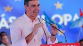 Pedro Sánchez hace campaña con la imputación de su mujer y la utiliza para movilizar a la izquierda contra las “malas artes” de Feijóo y Abascal