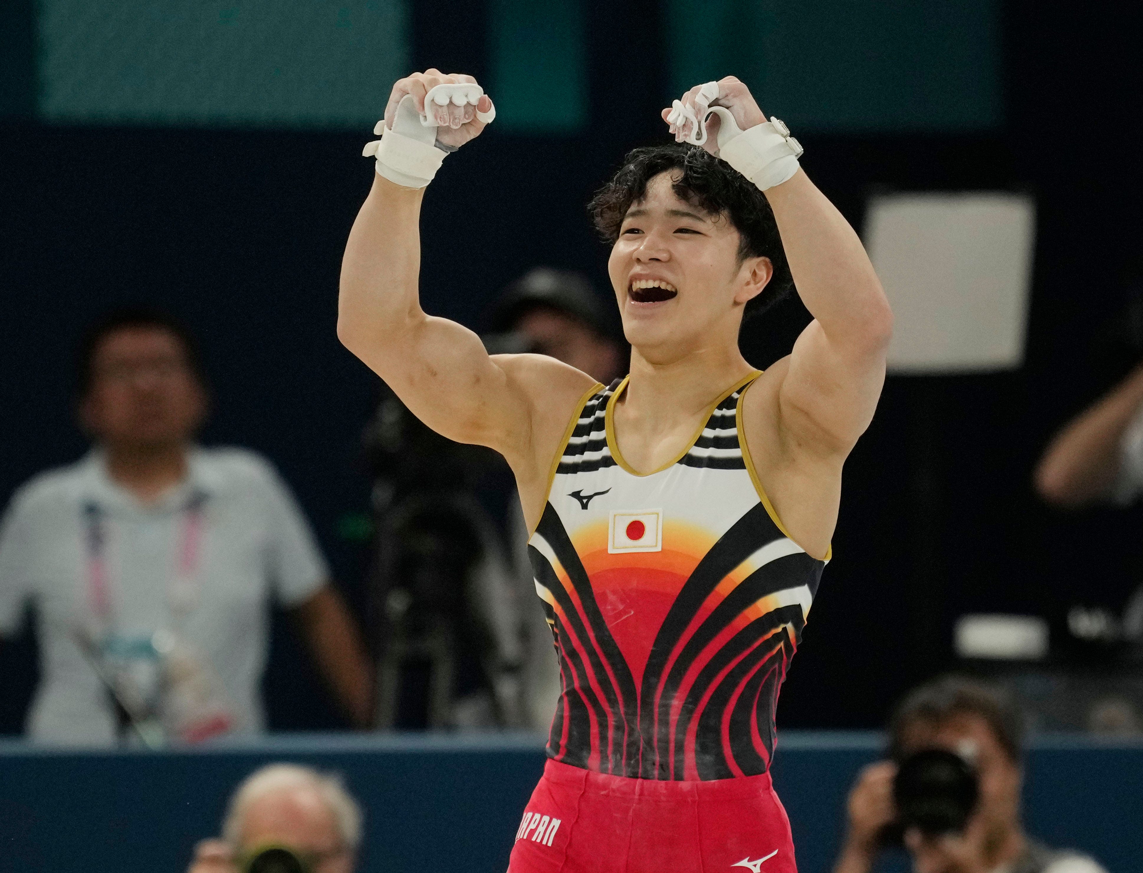 Olympics gymnastics live updates: Shinnosuke Oka wins gold, US men finish outside top 10