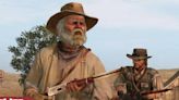Hijo le regala Red Dead Redemption a su padre de 70 años y este ahora no deja de enviarle mensajes con sus aventuras "Cabalgando por Gaptooth Ridge"