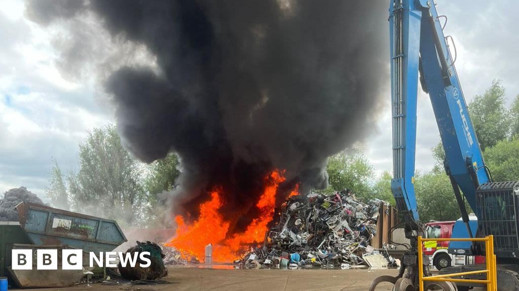 Firefighters tackle large blaze at Hitchin recycling centre