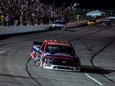Ty Majeski wins second consecutive Truck Series race at IRP