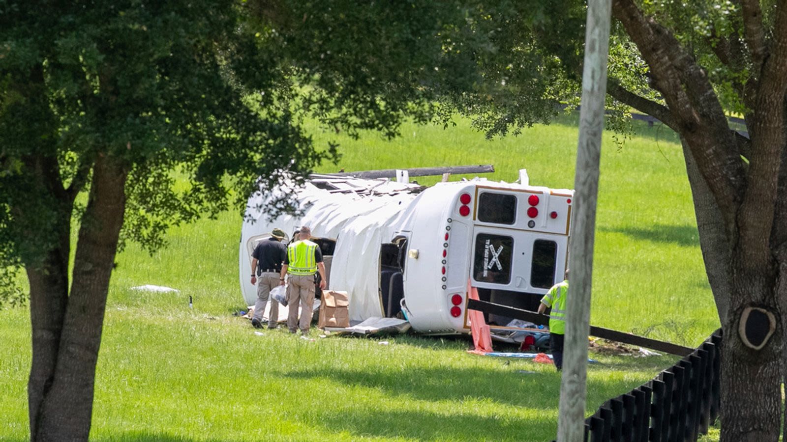 8 Mexican farmworkers killed in Florida bus crash