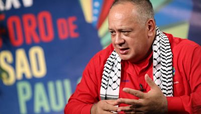 Diosdado Cabello afirma que no van a capitular ante presiones y que habrá una “radicalización de la revolución bolivariana” - La Tercera