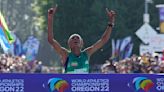 Gebreslase of Ethiopia finishes strong, wins world marathon