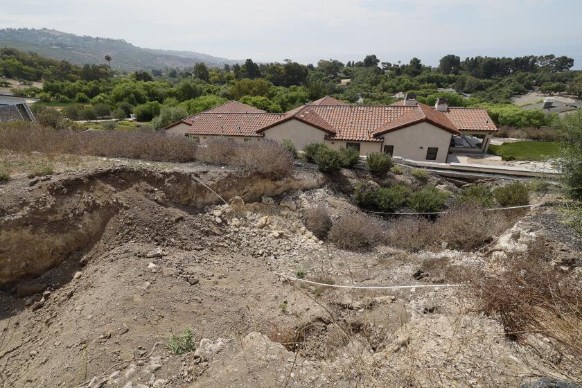 Letters to the Editor: Why homes were built on the Rancho Palos Verdes landslide. It's not the city's fault