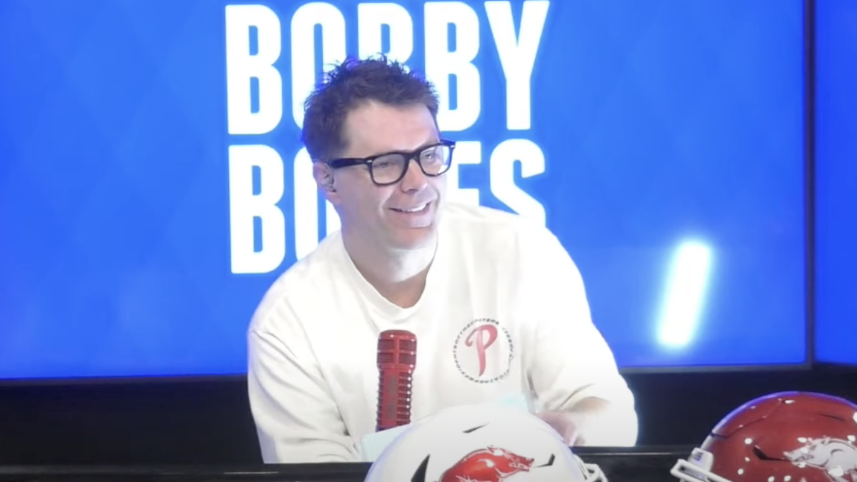 Show Members Admit Their Favorite Band T-Shirts | B104.7 | The Bobby Bones Show