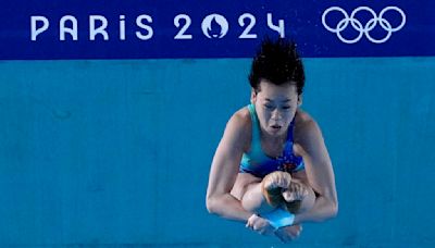 China's Quan Hongchan, Chen Yuxi lead the way in Olympic 10-meter diving