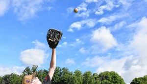 “As a little kid I looked up to these guys. Now, that’s us”: Valley Blue Sox host clinic for youth baseball players in Greenfield