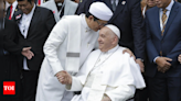 Pope heads to Papua New Guinea after final Mass in Indonesia before an overflow crowd of 100,000 - Times of India