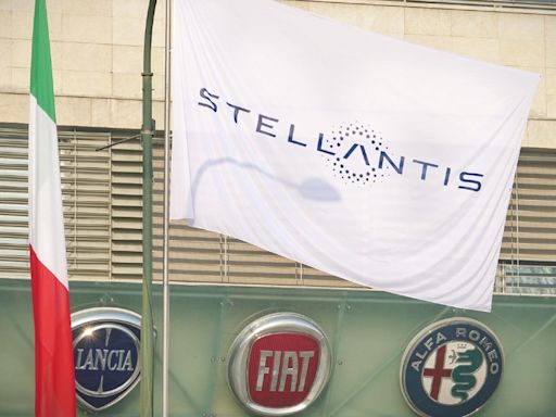 Stellantis outsources a third of share buyback