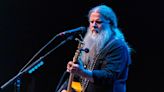 Jamey Johnson Joins Dave McMurray for Expansive Cover of Grateful Dead’s ‘To Lay Me Down’
