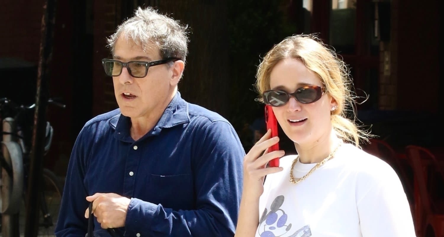 Jennifer Lawrence & ‘Silver Linings Playbook’ Director David O. Russell Reunite for Lunch in NYC