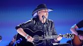 Jason Aldean Pays Tribute to Toby Keith With ‘Should’ve Been a Cowboy’ at 2024 ACM Awards