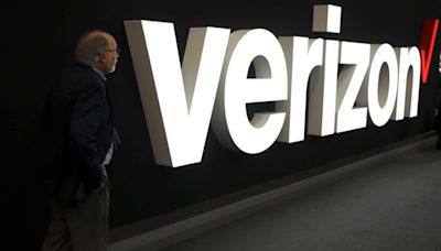 Verizon adds Peacock to streaming hub, offers discounted YouTube premium plan to customers