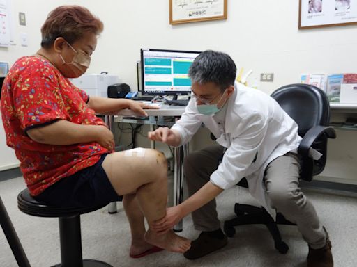 62歲婦膝關節退化難行走，ROSA機械手臂置換人工關節改善 - 自由健康網