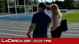 El Ayuntamiento de Cuenca ejecuta actuaciones de mejora, limpieza y repintado de la pista de atletismo Luis Ocaña