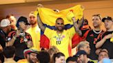 Argentinos le sacaron la piedra a Maluma en la final de la Copa América; hubo pelea