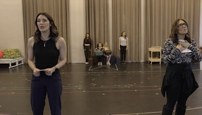 Video: Watch Jessica Vosk and Kelli Barrett Rehearse 'Show the World' From BEACHES at Theatre Calgary