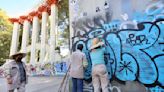 Chocan alcaldesa y gobierno CDMX por foro de Condesa vandalizado