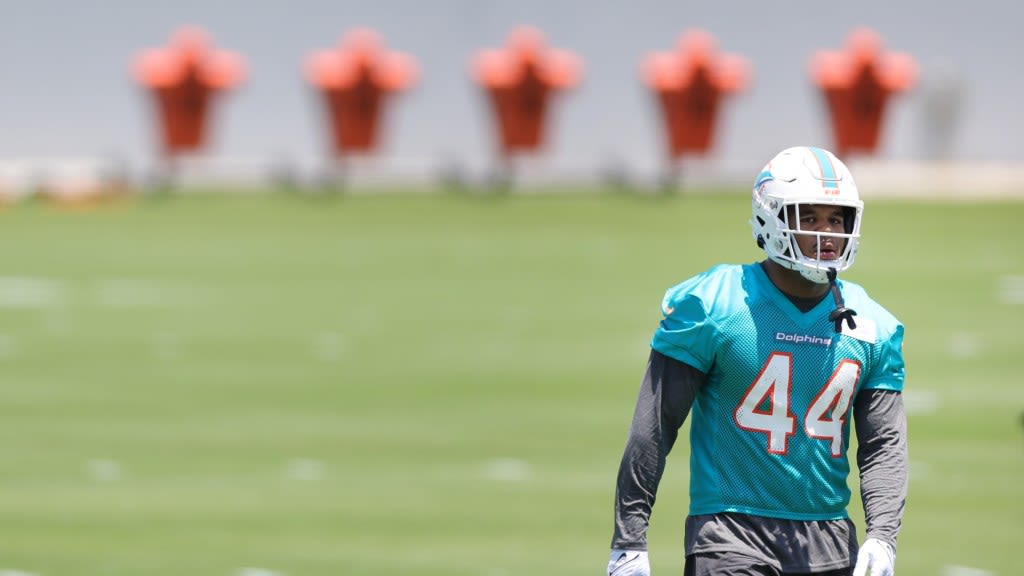 Chop Robinson: 'I don’t really pay attention' to pressure, expectations