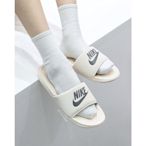 *米菲美國* Nike Victori One Slide 拖鞋 奶茶黑字【CN9677-200】